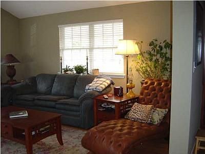 5th image of 1516 Melody Ln