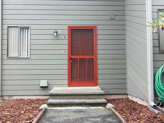 2nd image of 7650 Birch Bay Dr APT A5