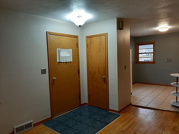 5th image of 1435 N 40th St