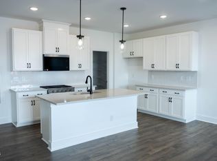 19 Ara Ct #204, Angier, NC 27501