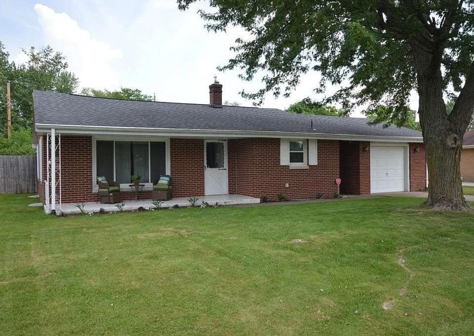 1st image of 212 Marshall Blvd