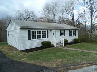 25 Tower Hill Dr, Washingtonville, NY 10992