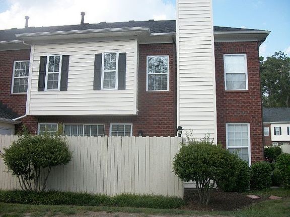 2nd image of 5821 Baynebridge Dr