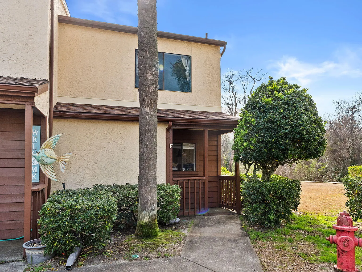 2 bed, 2.0 bath, 1100 sqft, $2,000 — Photo 1