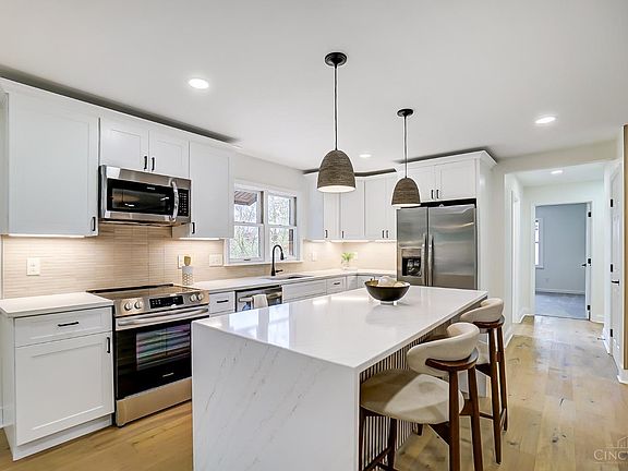 5th image of 6799 Kildare Dr