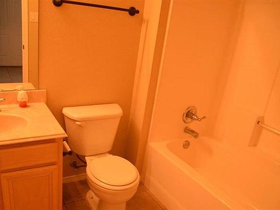 3rd image of 6524 Sierra Madre Dr