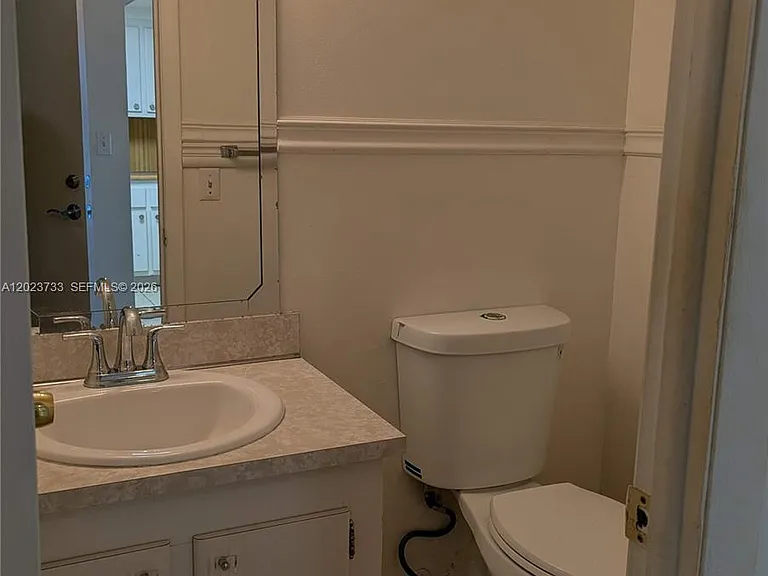16751 NE 9th Ave #408 — Photo 6