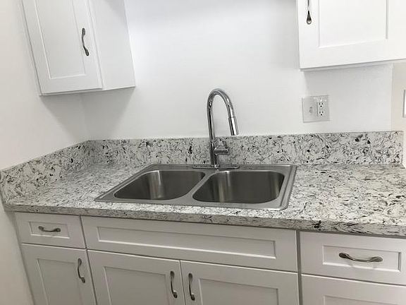 4th image of 12309 Culver Blvd APT 1