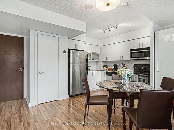 4th image of 80 Western Battery Rd #207