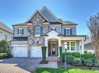 1032 Sharon Amity Rd, Charlotte, NC 28211