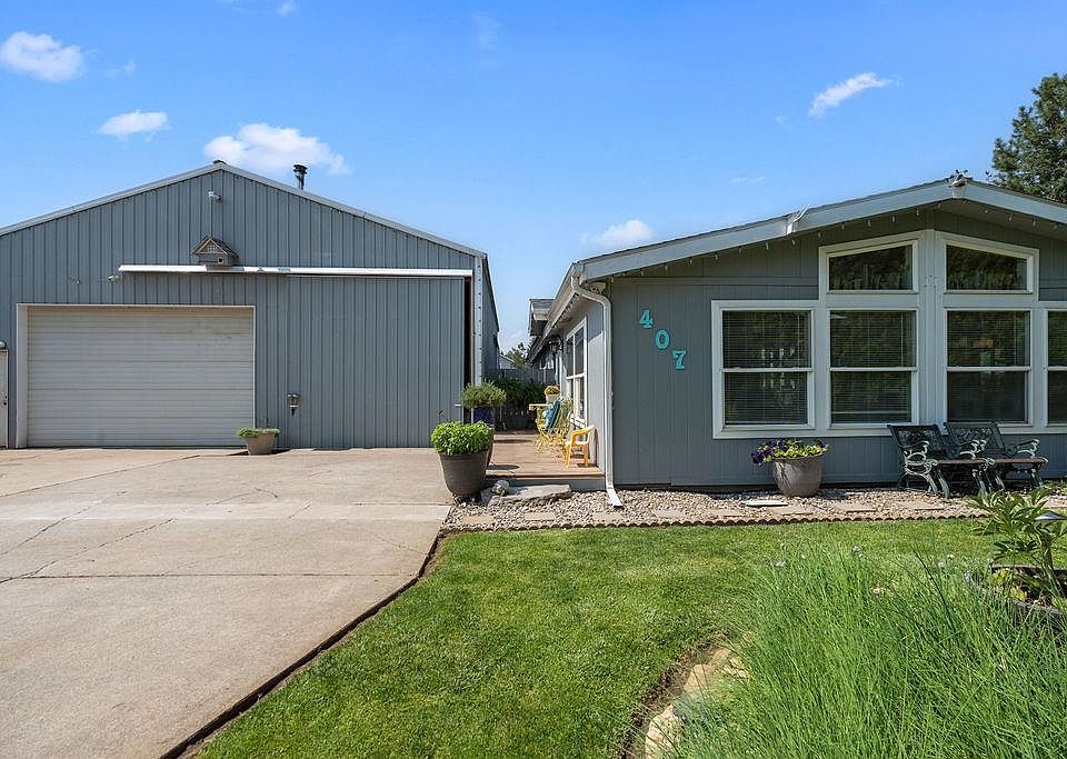 1st image of 407 S Parker Ct