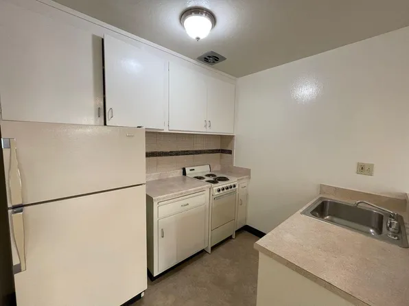 443 Lee St, 443 Lee St APT 309, Oakland, CA 94610