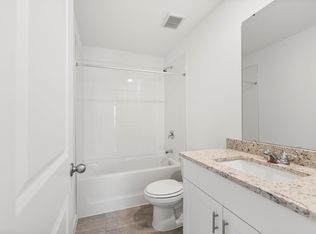 21 Derbyshire Dr, Palm Coast, FL 32164