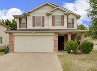 1957 Courtside Dr, Grand Prairie, TX 75051