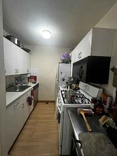 144 Kenrick St #35 Photo 1