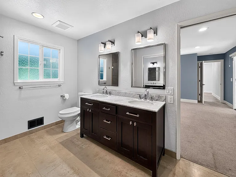 3221 Lunada Ln — Photo 36