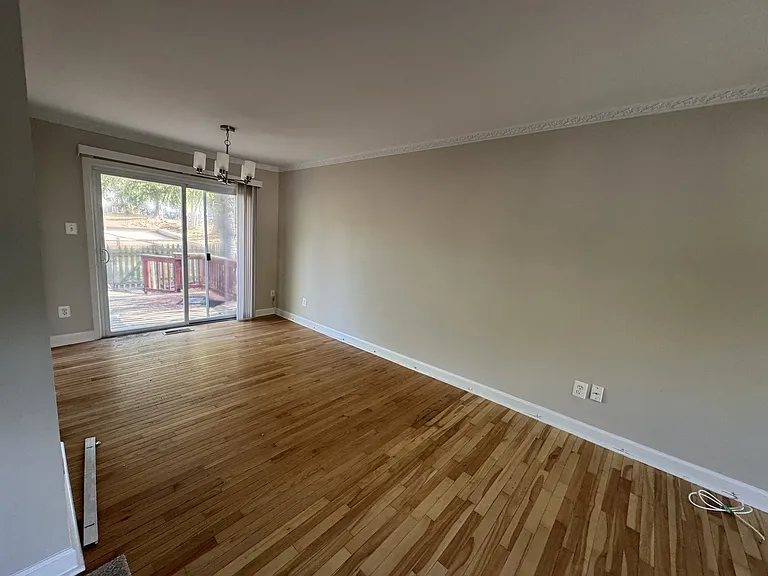 Dinning room, access to back deck