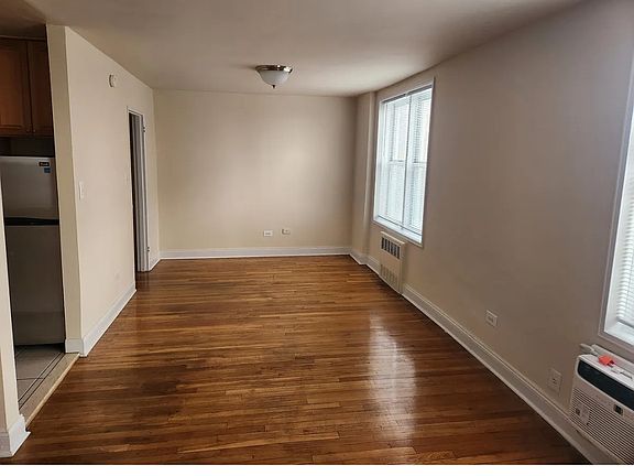 2nd image of 18230 Wexford Ter APT 2K
