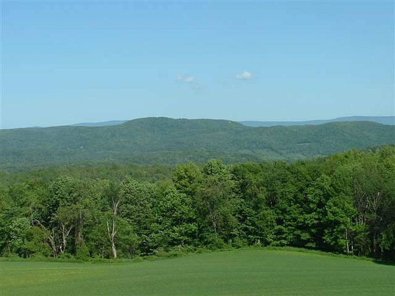 2nd image of 1165 CENTER CAMBRIDGE Road