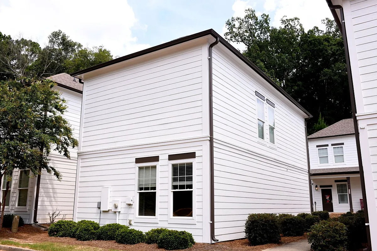 Building Photo - 512 Olive Branch Way