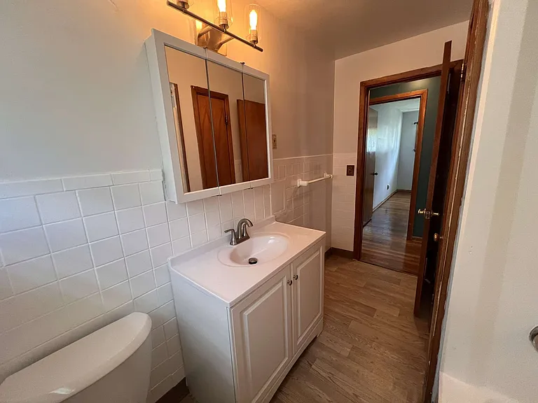9326 Ackley Rd — Photo 17