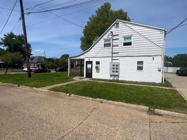 4500 Grand Central Ave APT 6, Vienna, WV 26105