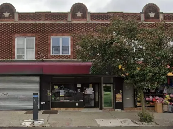 7405 18th Ave, Brooklyn, NY 11204