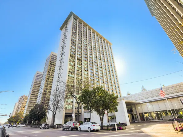 3600 N Lake Shore Dr APT 2103, Chicago, IL 60613