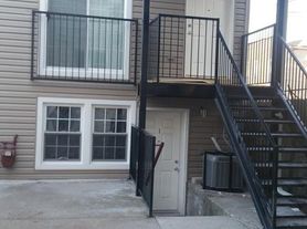 1637 N Karlov Ave, Chicago, IL