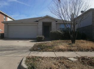 16156 Shawnee Trl, Justin, TX 76247