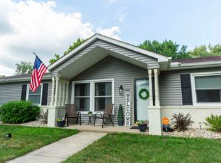 1365 E Riding Mall, South Bend, IN 46614