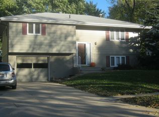 5500 Wilderness Vw, Lincoln, NE 68512