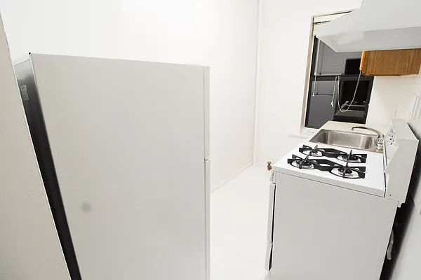 Rented by Voro New York | media 18