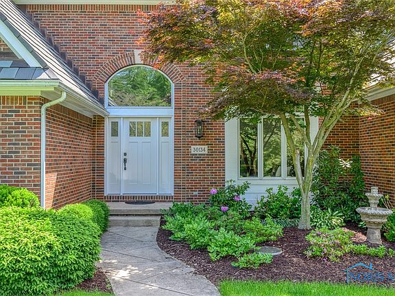 3rd image of 30134 Hickory Hill Dr