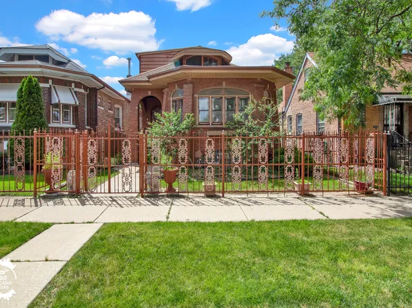 9404 S Racine Ave, Chicago, IL 60620