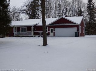 1531 N Saginaw St, Lapeer, MI 48446