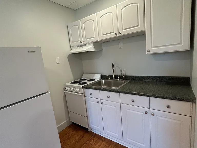 323 Water St #2 — Photo 20