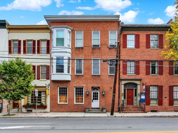 110 Baltimore St #2, Gettysburg, PA 17325