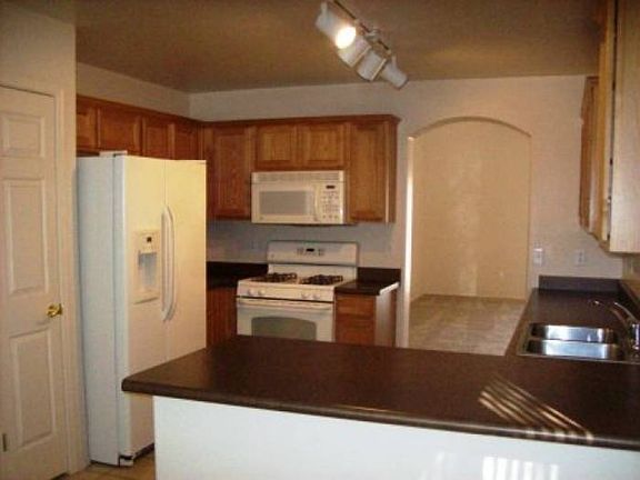 5th image of 3580 W Lost Village Ln
