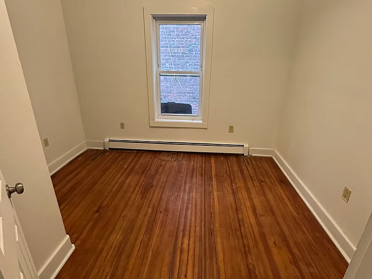 171 Frank St #1A — Photo 6
