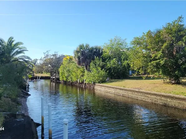 27575 Tarpon WAY, BONITA SPRINGS, FL 34134