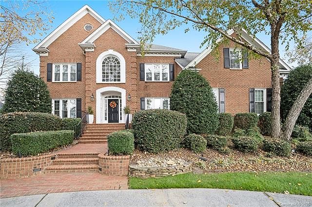 1st image of 6911 Seton House Ln