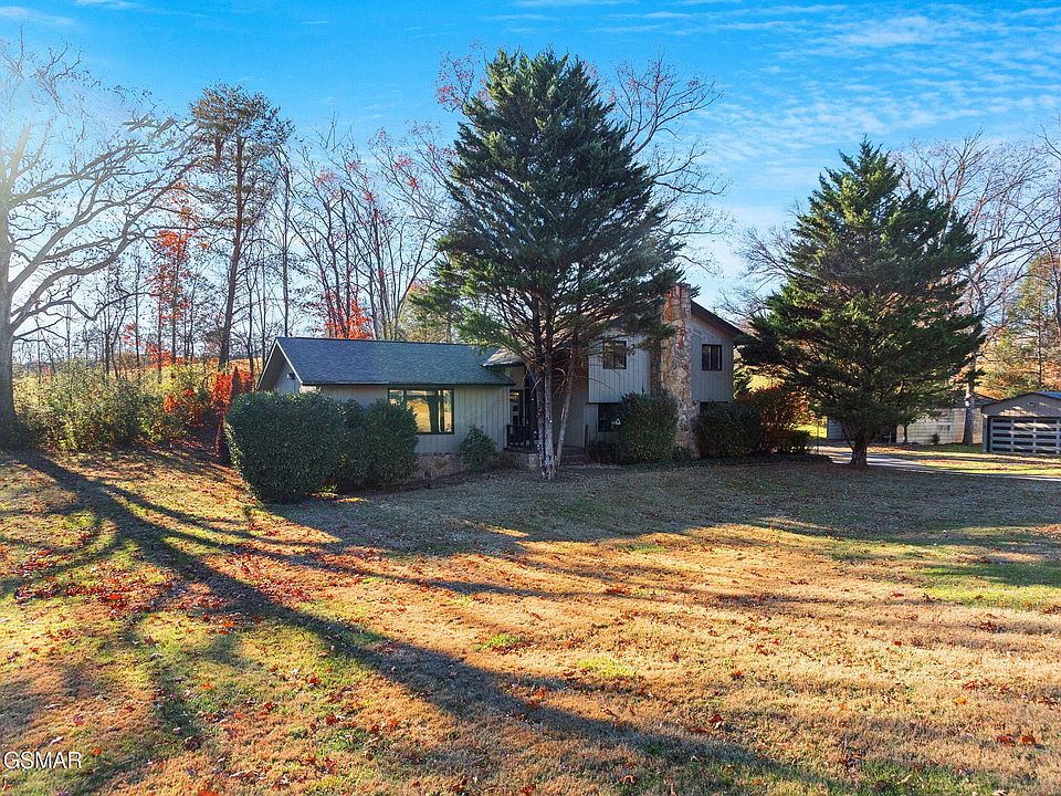 1st image of 310 Evergreen Dr