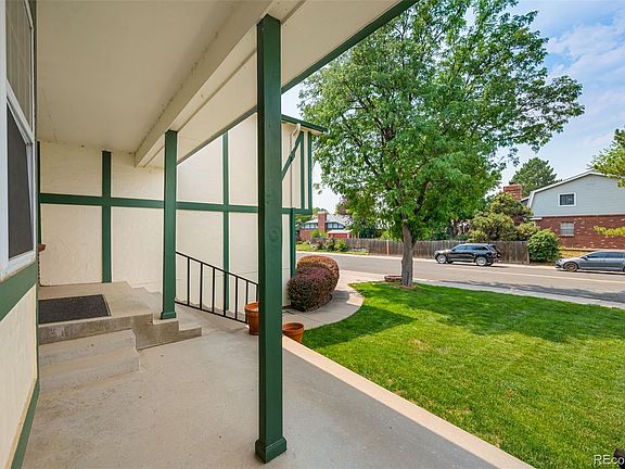 4th image of 10160 Lee Street