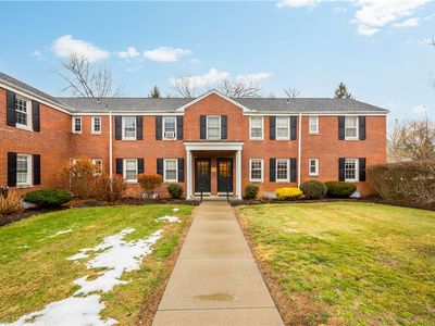 836 Thorn St APT 26, Sewickley, PA, 15143