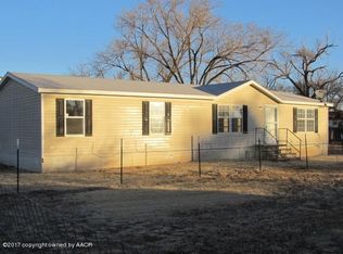1304 Aspen St, Dalhart, TX 79022