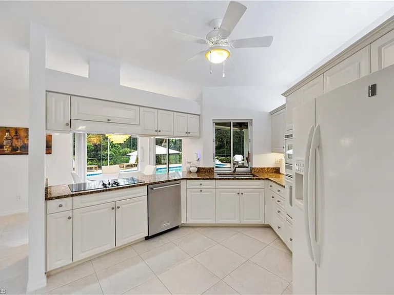 816 Turkey Oak Ln — Photo 11