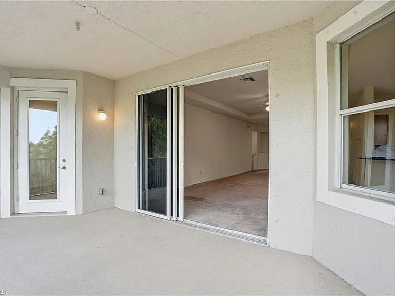 12854 Carrington Cir #7 — Photo 36