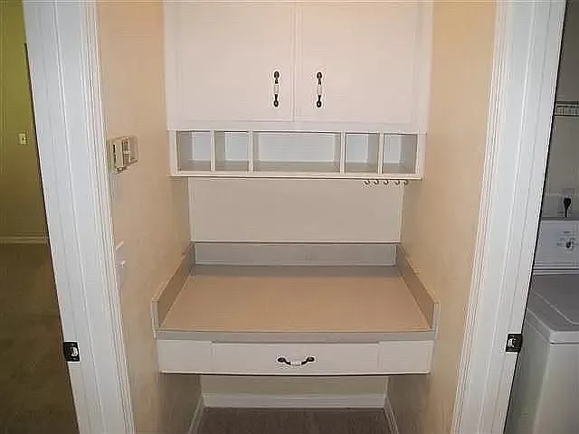 7624 SW 49th Pl — Photo 3