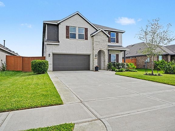2nd image of 13716 Windward Mist Dr